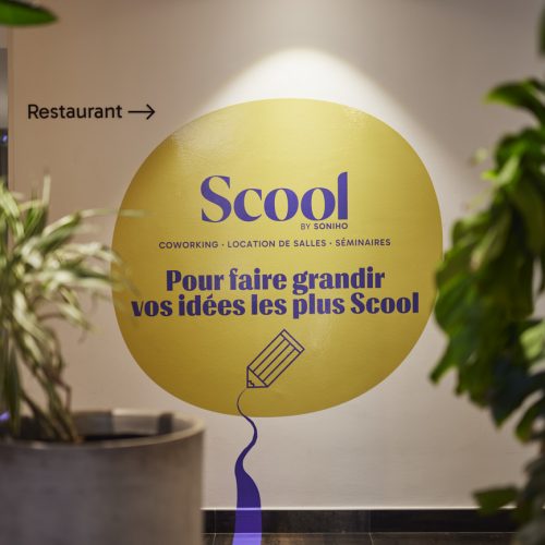 Entrée de l'espace de coworking Scool au sein de l'hôtel du Pin de Nice