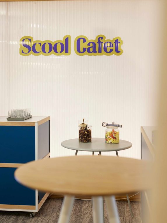 Scool cafet relaxing space for a break